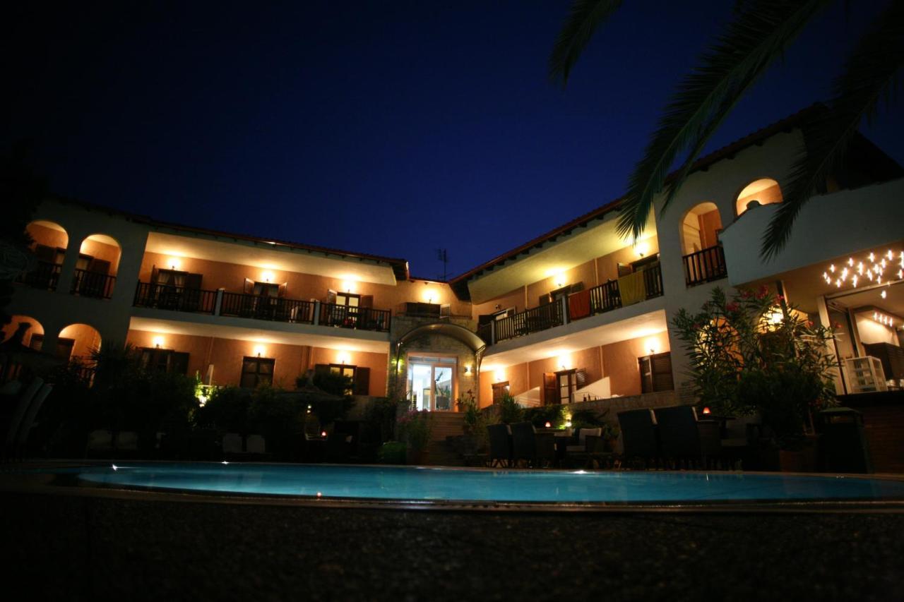 Stamos Hotel Afytos Bagian luar foto